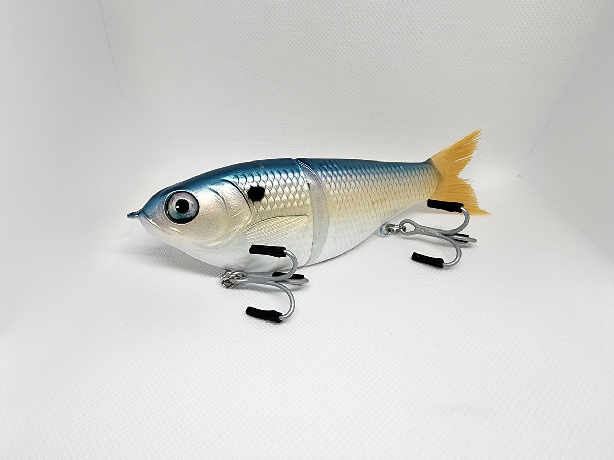 7" Kill Flash glide bait (Herring)