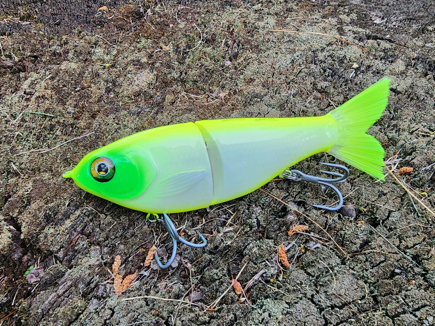 7" Kill Flash glide bait (Jersey)