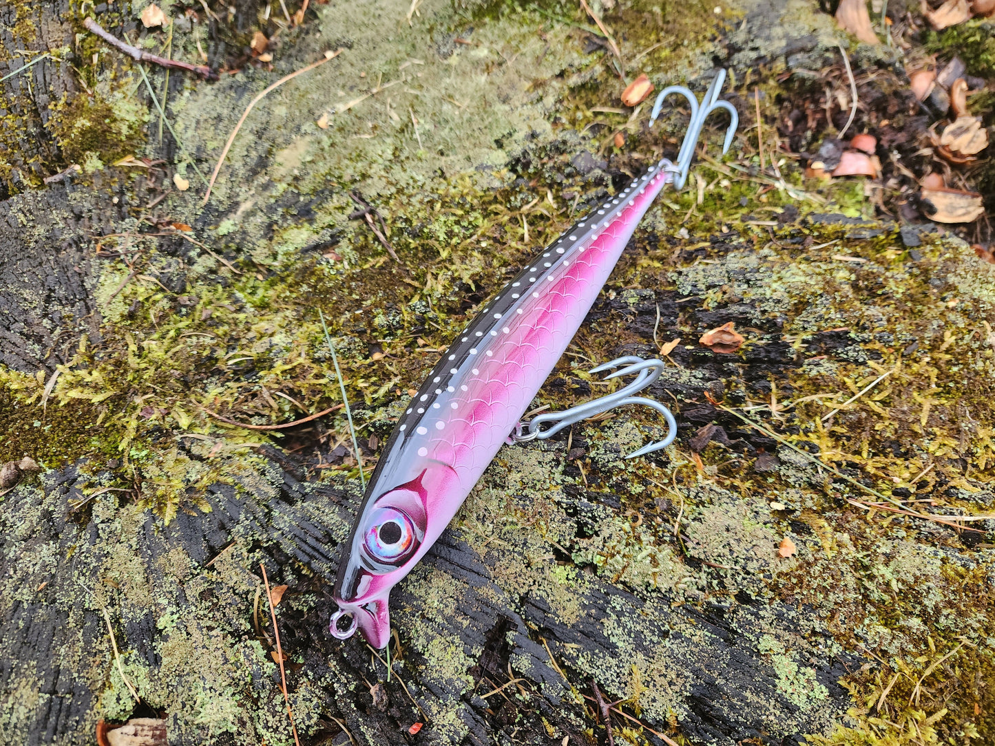 7" Dark Tentacle Mega minnow