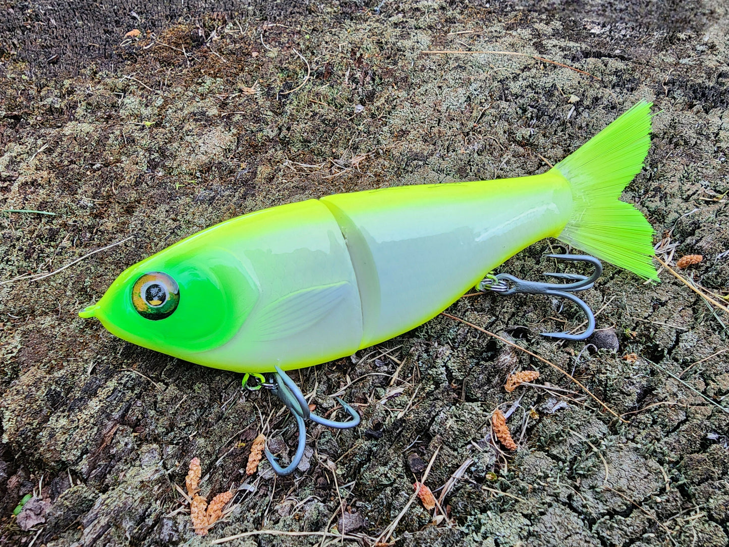 7" Kill Flash glide bait (Jersey)