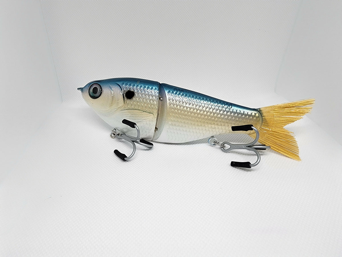 7" Kill Flash glide bait (Herring)