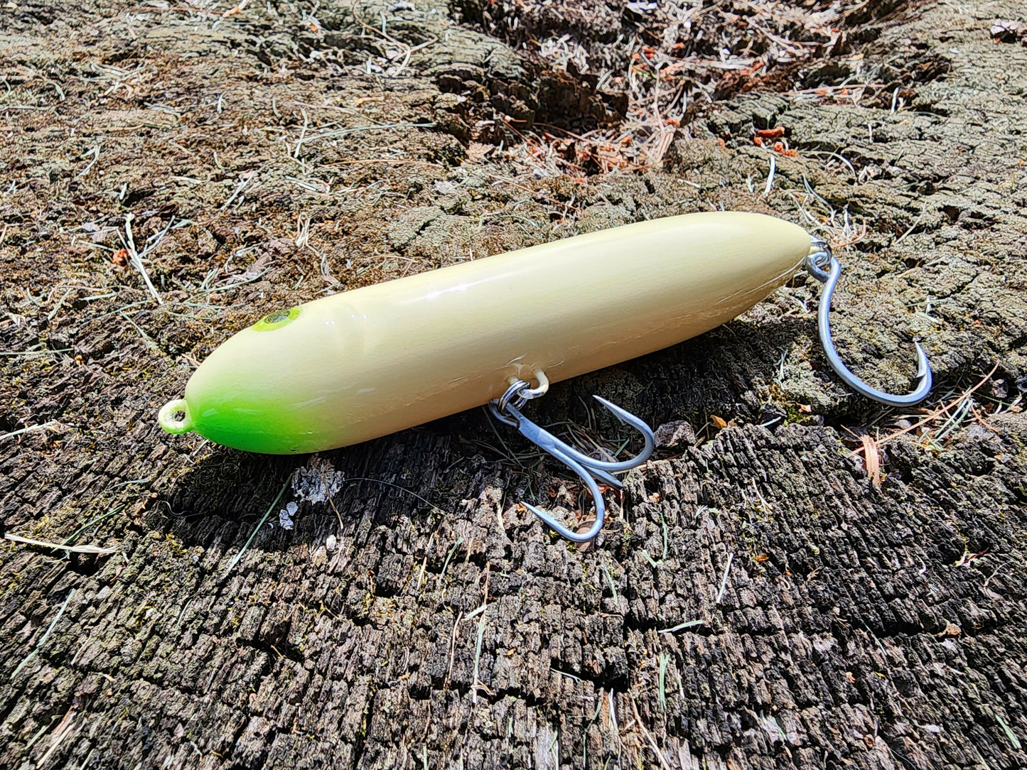 7" Big Bone Spook (bone)