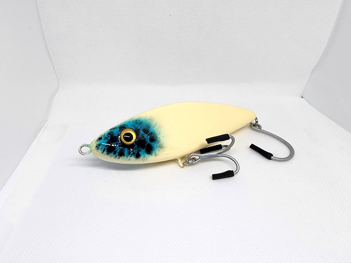 5" Harbor Hammer glide bait (Static Blue)
