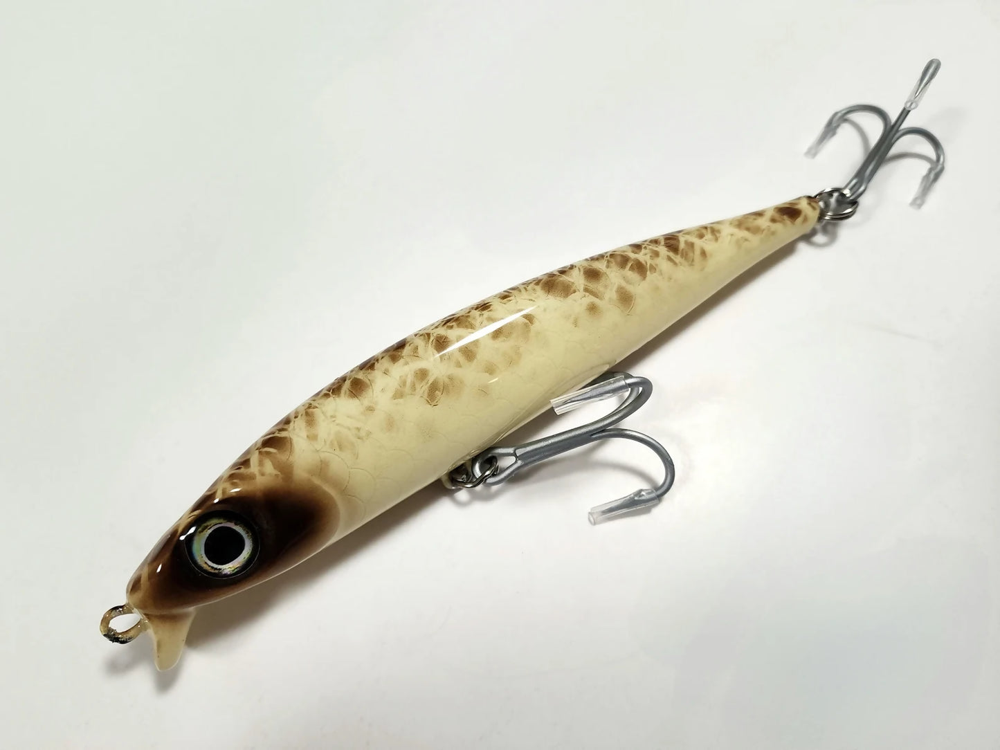 7" Shattered Bone Mega Minnow