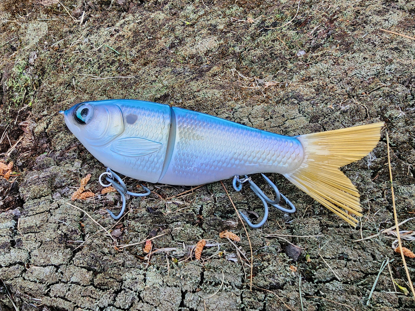 7" Kill Flash glide bait (Herring)