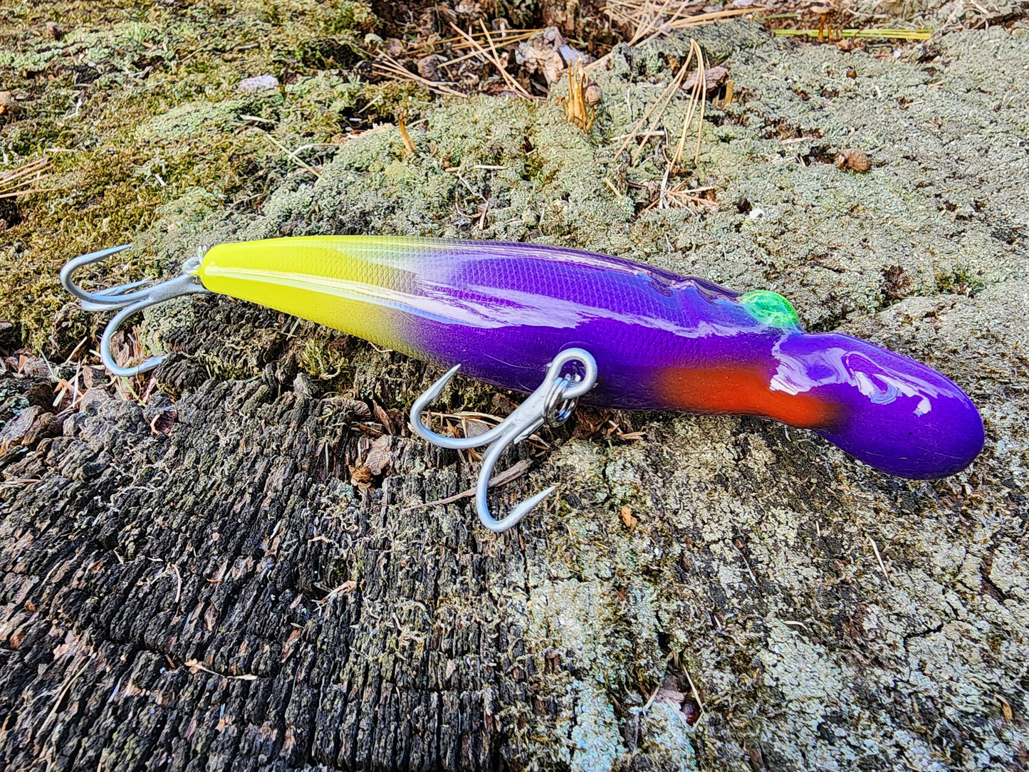 5.8" Purple/flo chartreuse Melee Minnow