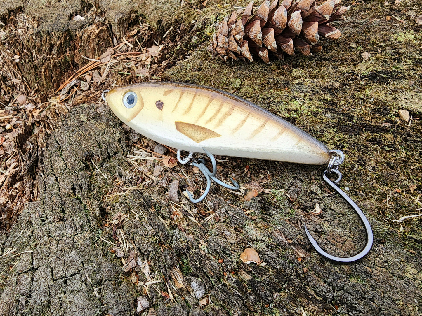 5" Harbor Hammer glidebait (Spot Croaker)