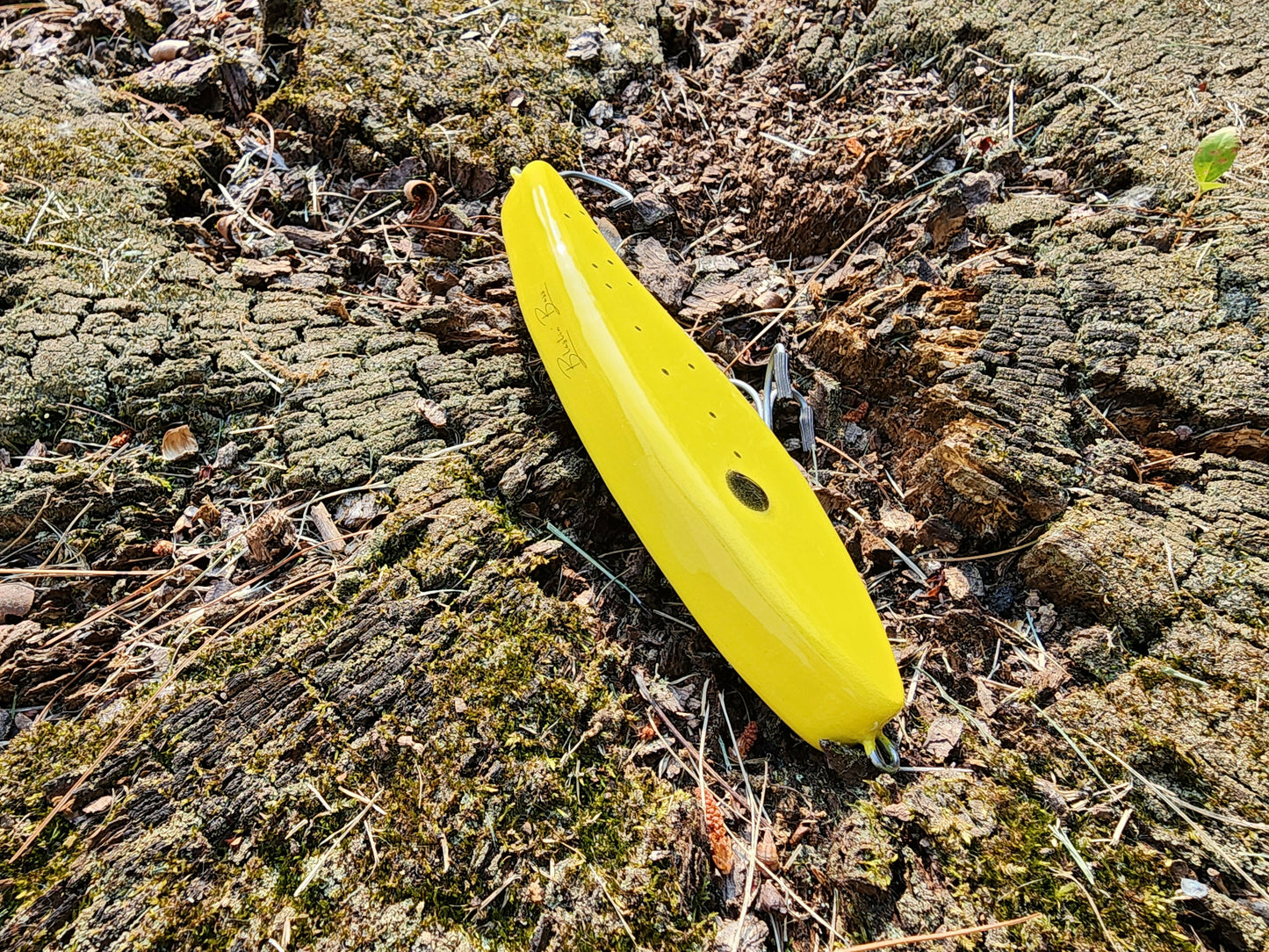 6.5" Yellow Glide Bait (4oz sinking)