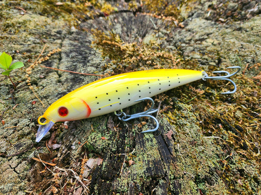 6" RIZZ Minnow (Chicken Scratch)